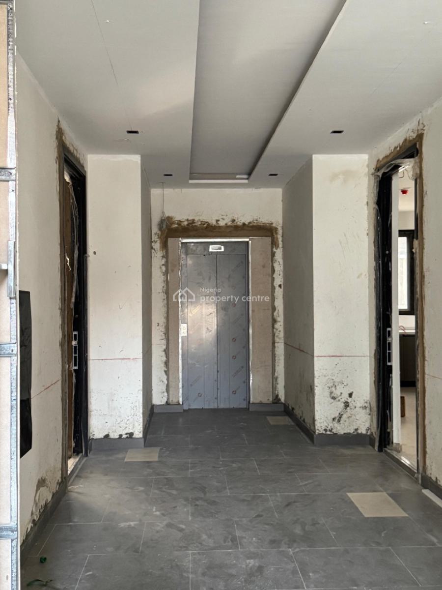 Exquisitely Finished 2 Bedroom Apartment with Elevator, Lekki Phase 1, Lekki Phase 1, Lekki, Lagos, Block of Flats for Sale