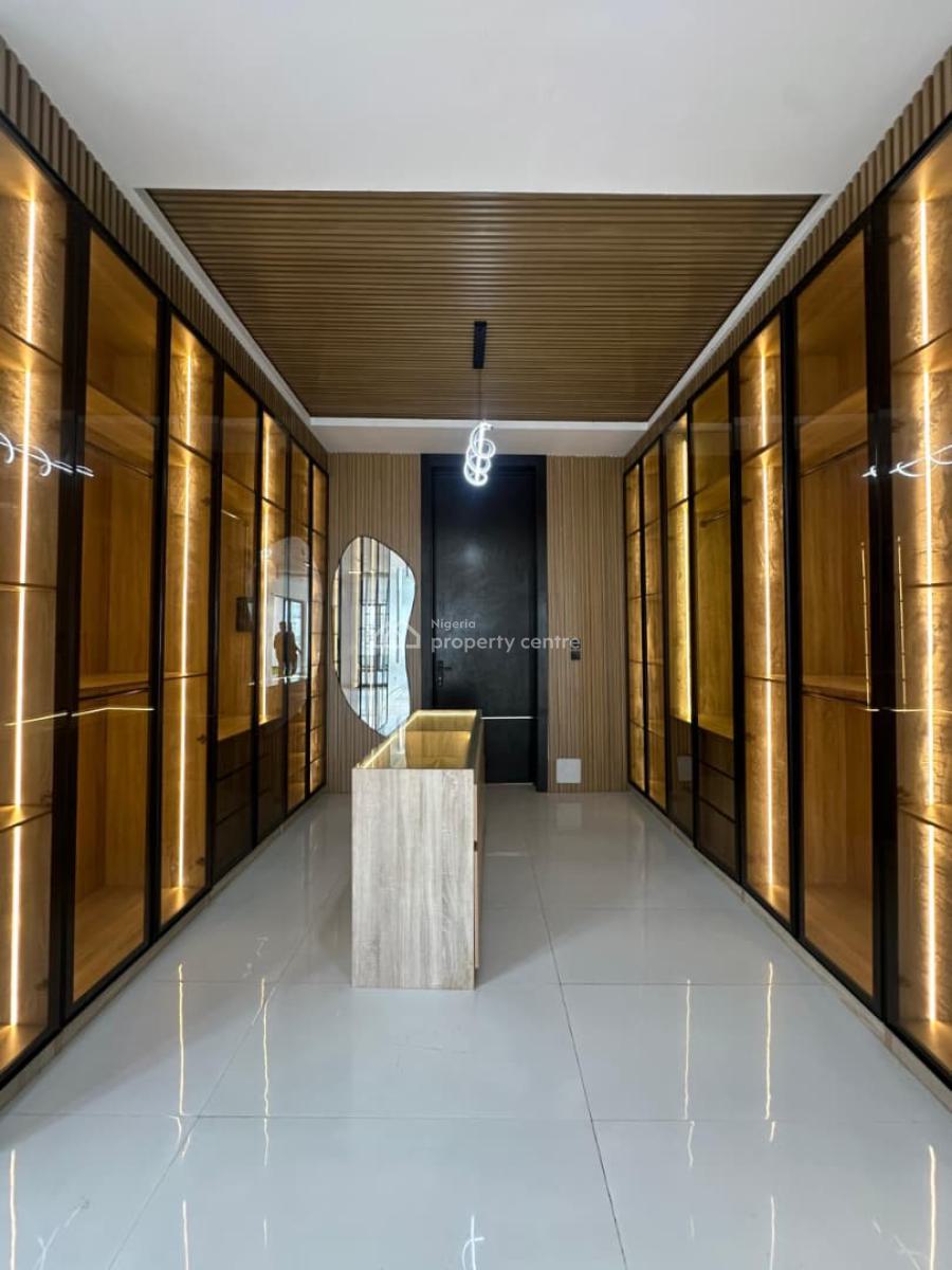 a Contemporary 6-bedroom Fully Detached Duplex, Chevron, Lekki, Lagos, Detached Duplex for Sale