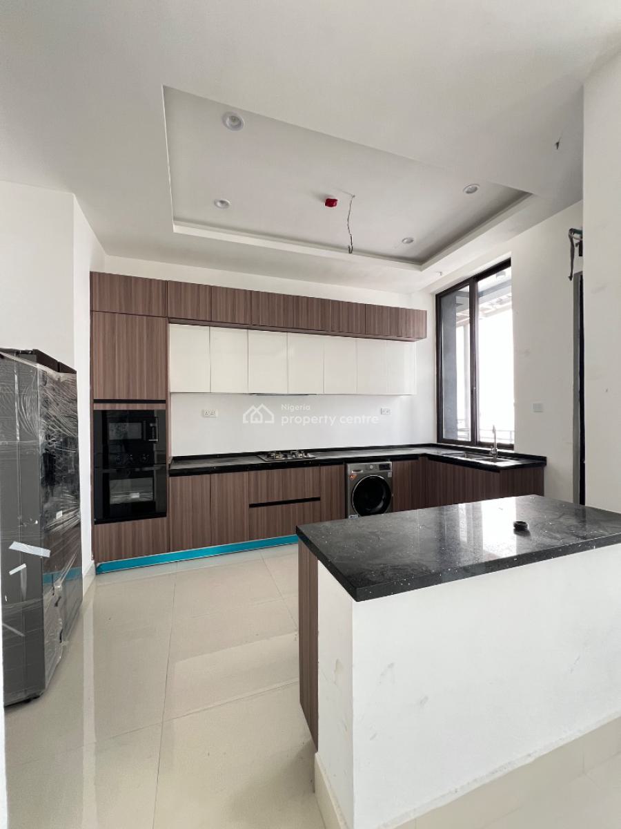 Exquisitely Finished 3 Bedroom Apartment with Elevator, Lekki Phase 1, Lekki Phase 1, Lekki, Lagos, Block of Flats for Sale