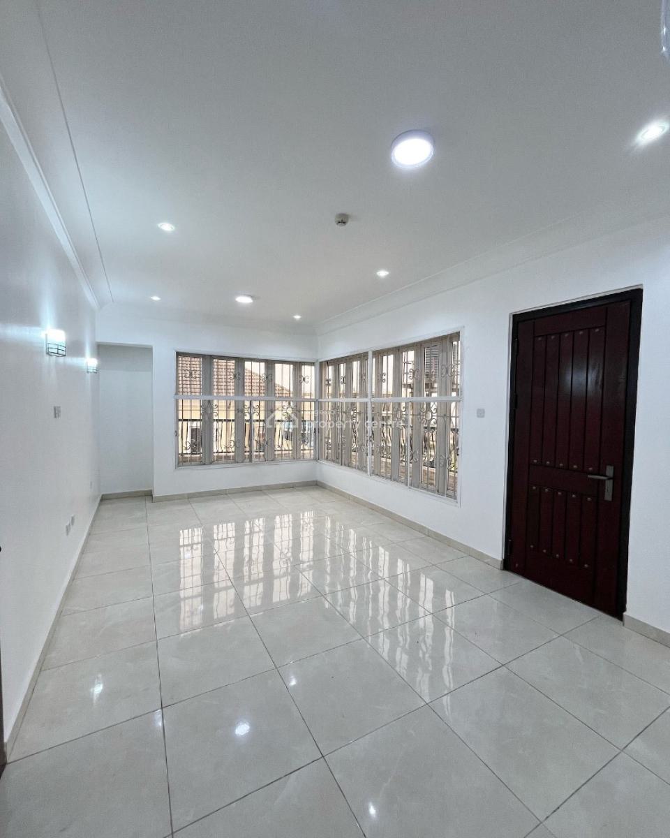 Massive 5 Bedroom Terrace with Bq, 5 Bedroom Duplex for Rent, Banana Island, Ikoyi, Lagos, Terraced Duplex for Rent