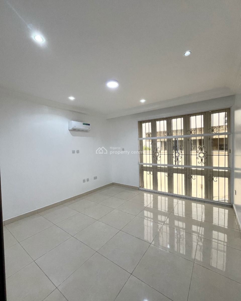 Massive 5 Bedroom Terrace with Bq, 5 Bedroom Duplex for Rent, Banana Island, Ikoyi, Lagos, Terraced Duplex for Rent