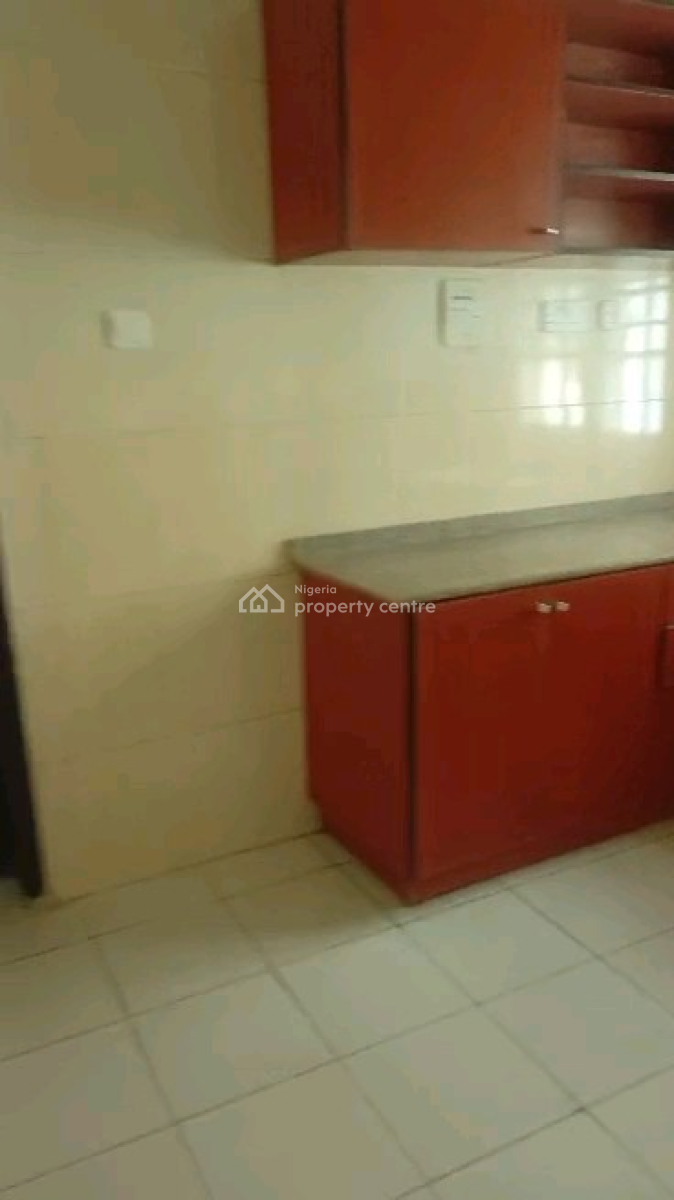 Exquisite 2-bedroom Fully Serviced Apartment in Prime Jabi Main, Jabi, Abuja, Flat / Apartment for Rent