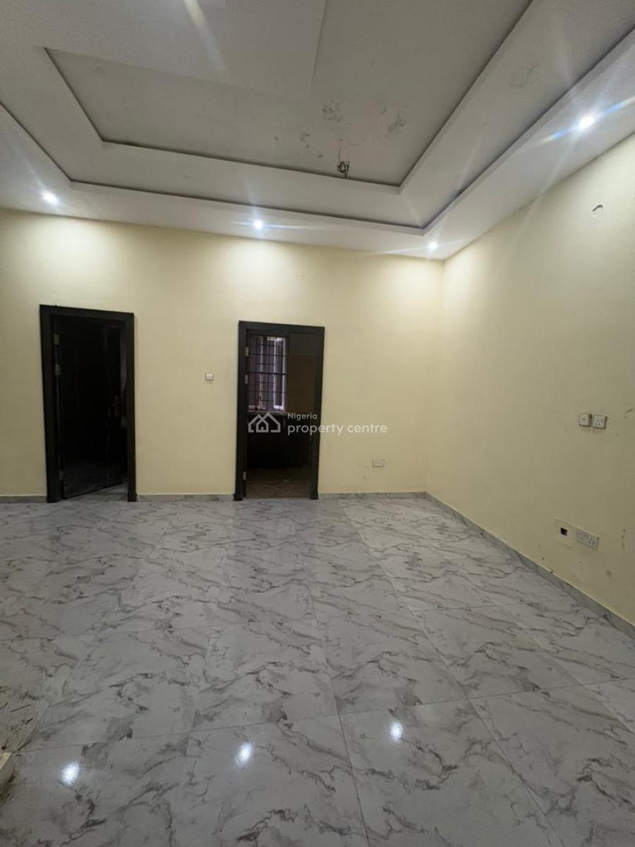Well Maintained 2 Bedroom Apartment, Off Freedom Way, Ikate, Lekki, Lagos, Flat / Apartment for Rent