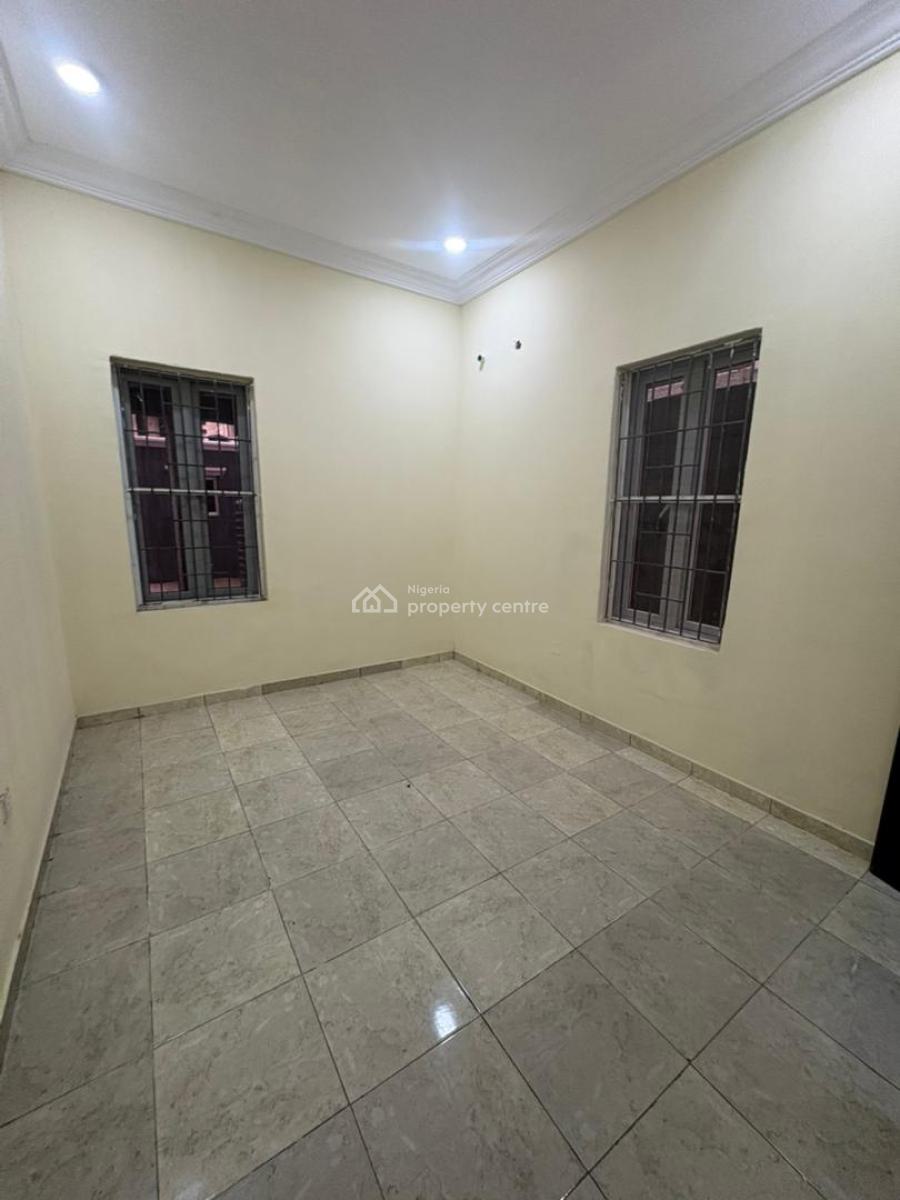 Well Maintained 2 Bedroom Apartment, Off Freedom Way, Ikate, Lekki, Lagos, Flat / Apartment for Rent