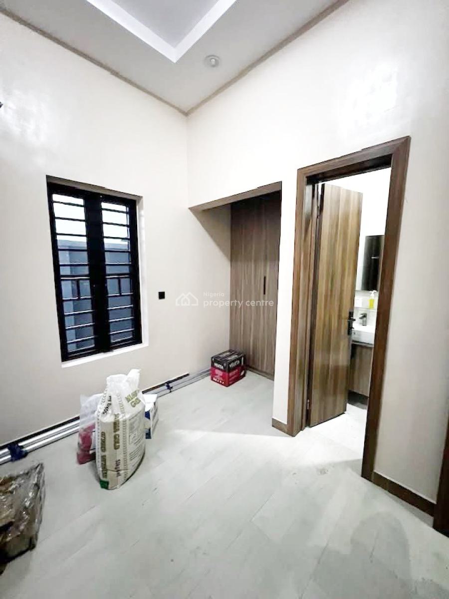Luxury Mini Flat, Gra Phase 1, Magodo, Lagos, Mini Flat (room and Parlour) for Rent