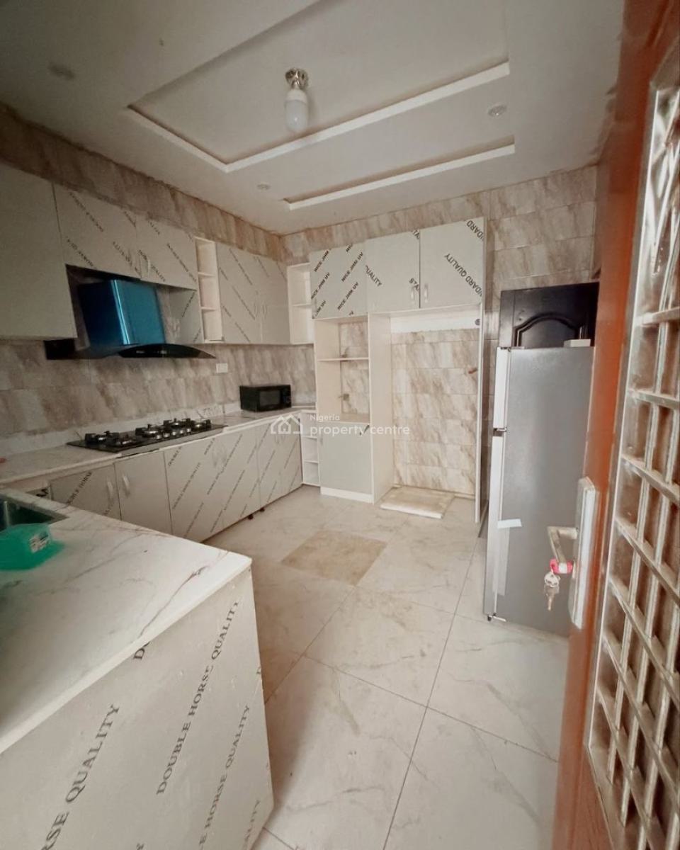 Standard 4 Bedroom Semi Detached Duplex, Maryland, Anthony, Maryland, Lagos, Semi-detached Duplex for Sale