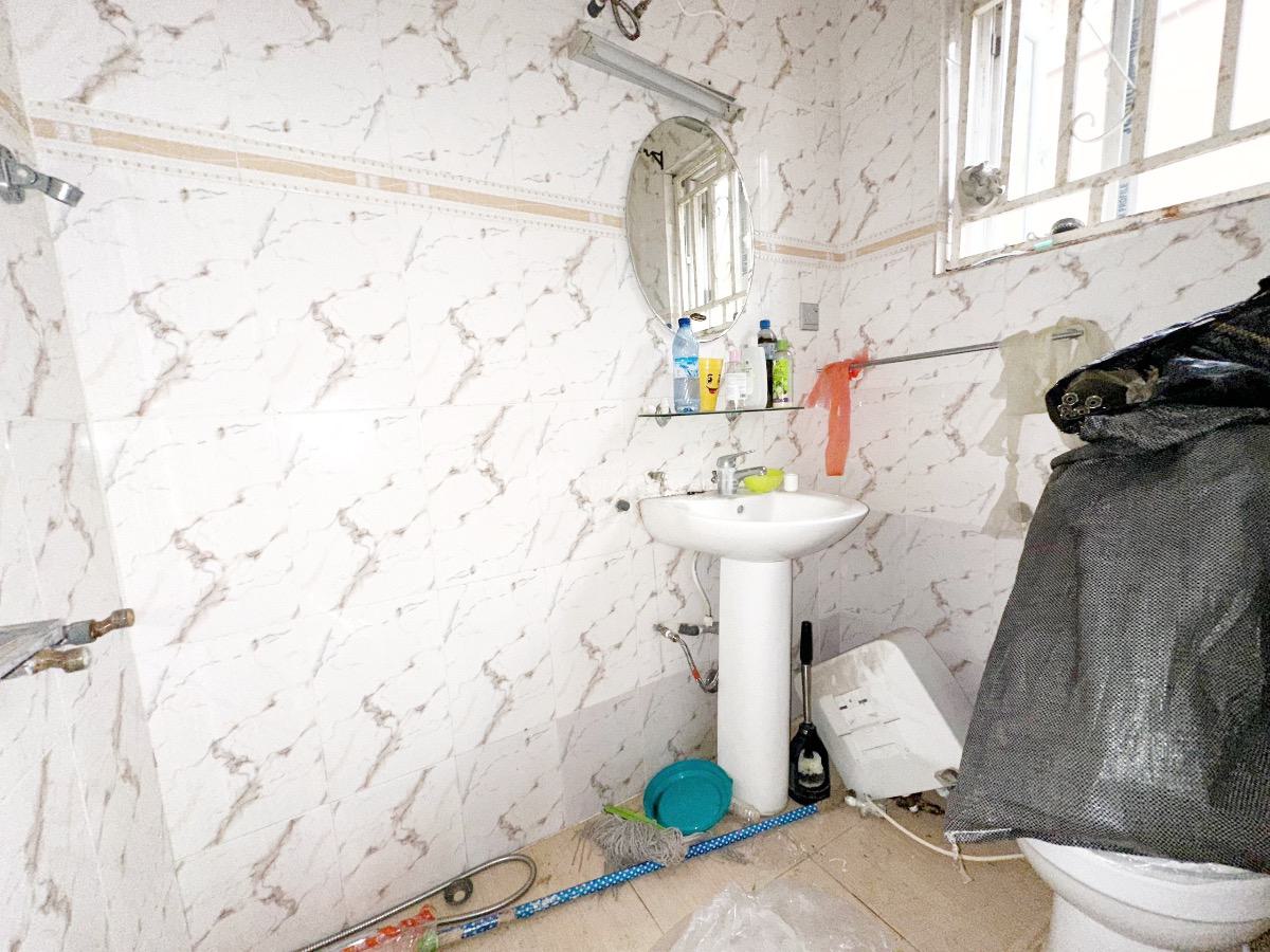 Luxury 3 Bedroom Flat, Gra Phase 1, Magodo, Lagos, Flat / Apartment for Rent