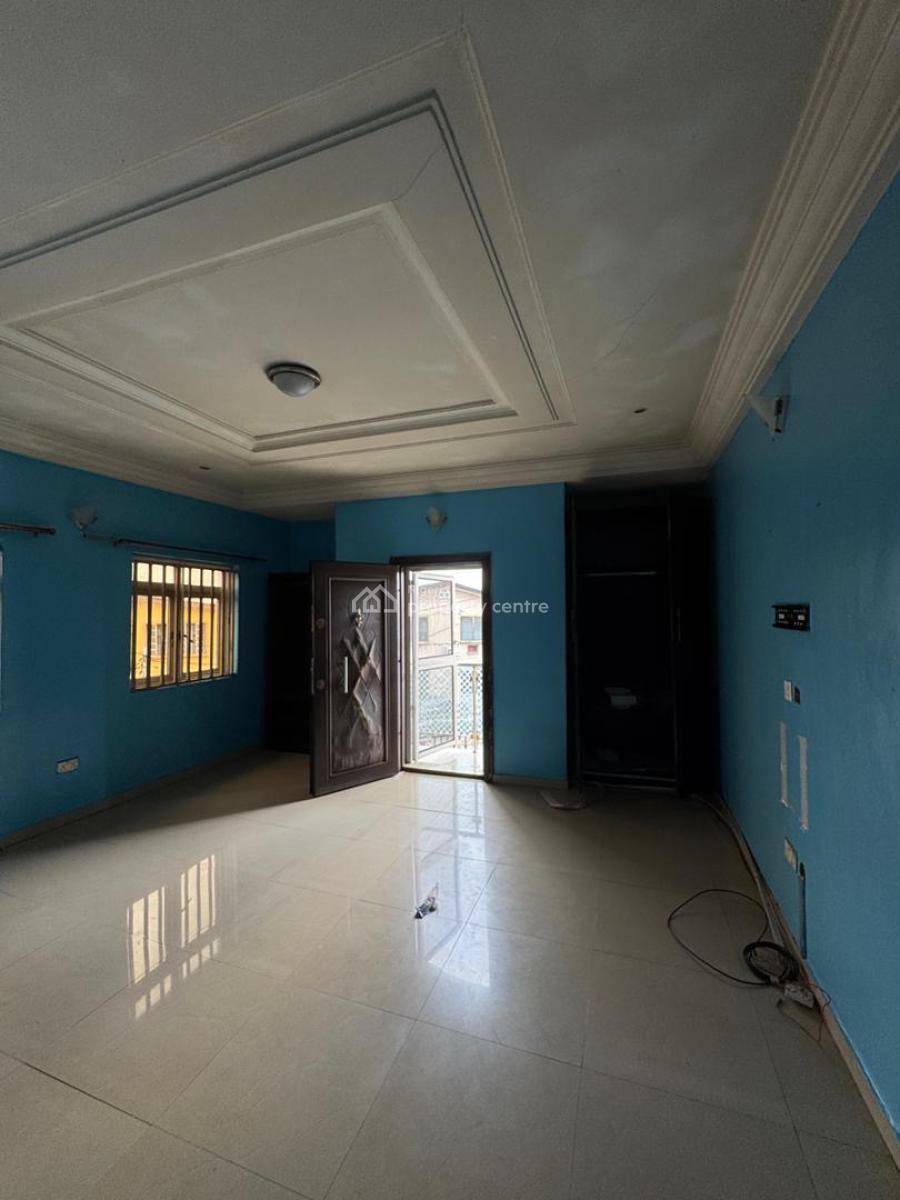 Elegantly Built 4 Bedroom Semi-detached Duplex, Surulere, Lagos, Semi-detached Duplex for Sale