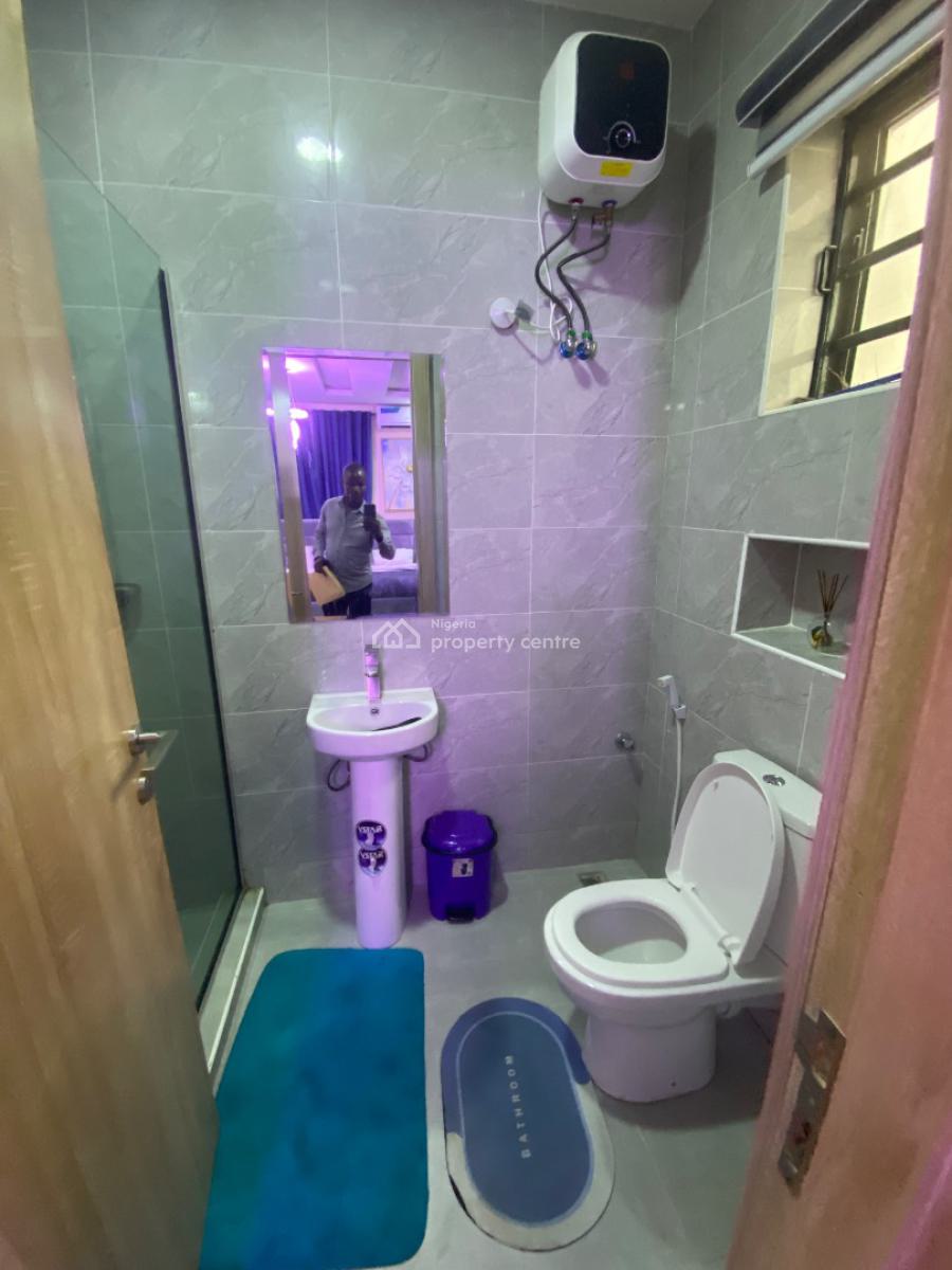 Fully Furnished and Serviced 3 Bedroom Flat with Bq, Onigbongbo, Maryland, Lagos, Flat / Apartment for Rent