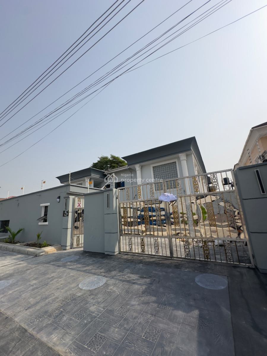 Very Perfect for Commercial, 2 Bedroom Semi Detached, Off Admiralty Way, Lekki Phase 1, Lekki, Lagos, Semi-detached Duplex for Rent