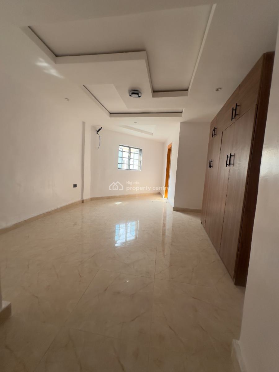 Very Perfect for Commercial, 2 Bedroom Semi Detached, Off Admiralty Way, Lekki Phase 1, Lekki, Lagos, Semi-detached Duplex for Rent