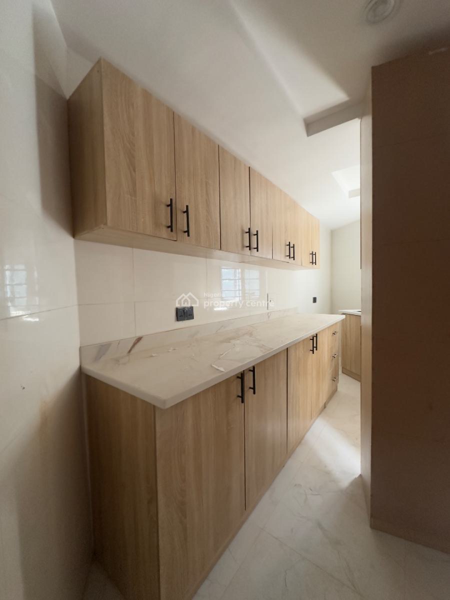 Very Perfect for Commercial, 2 Bedroom Semi Detached, Off Admiralty Way, Lekki Phase 1, Lekki, Lagos, Semi-detached Duplex for Rent