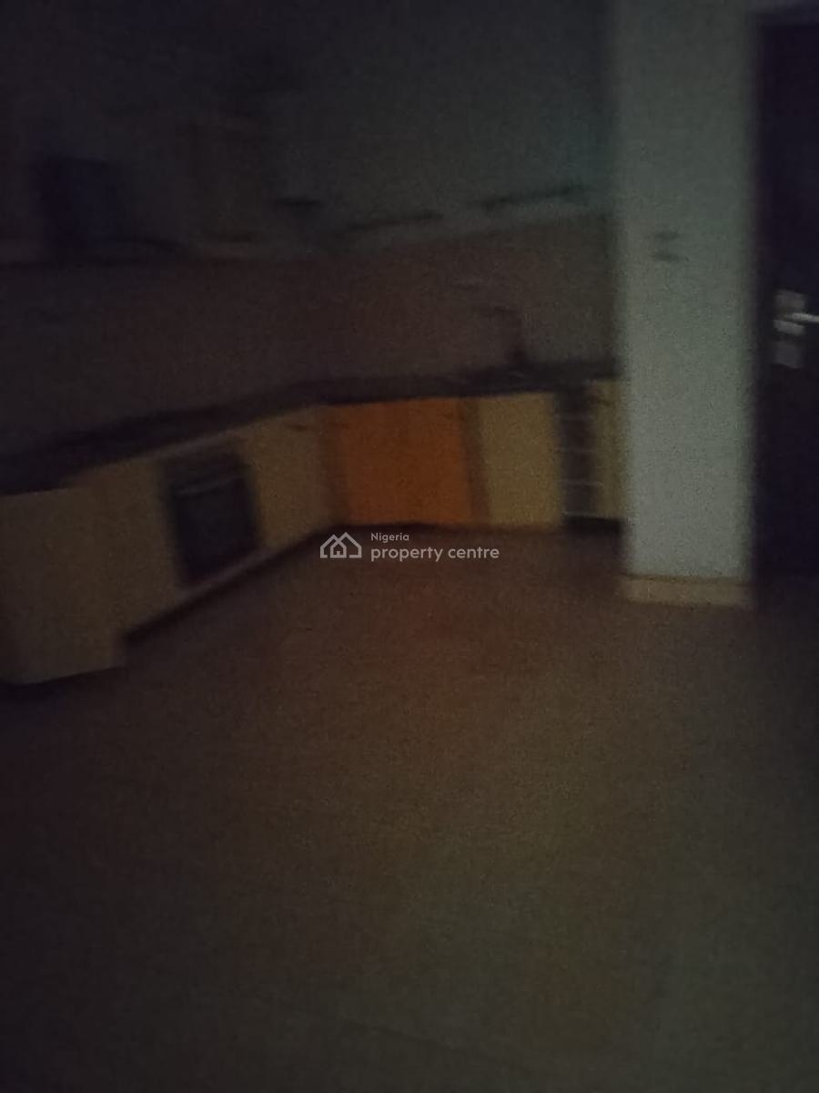 Fully Serviced and Spacious 3 Bedroom Flat with Bq, Safecourt Apartment, Ikate, Lekki, Lagos, Flat / Apartment for Rent