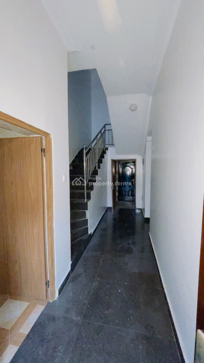 New Renovated Two Bedroom Duplex., Off Oladimeji Alo Street., Lekki Phase 1, Lekki, Lagos, Flat / Apartment for Rent