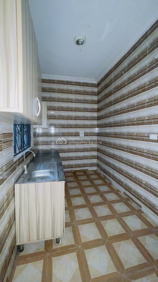 New Renovated Two Bedroom Duplex., Off Oladimeji Alo Street., Lekki Phase 1, Lekki, Lagos, Flat / Apartment for Rent