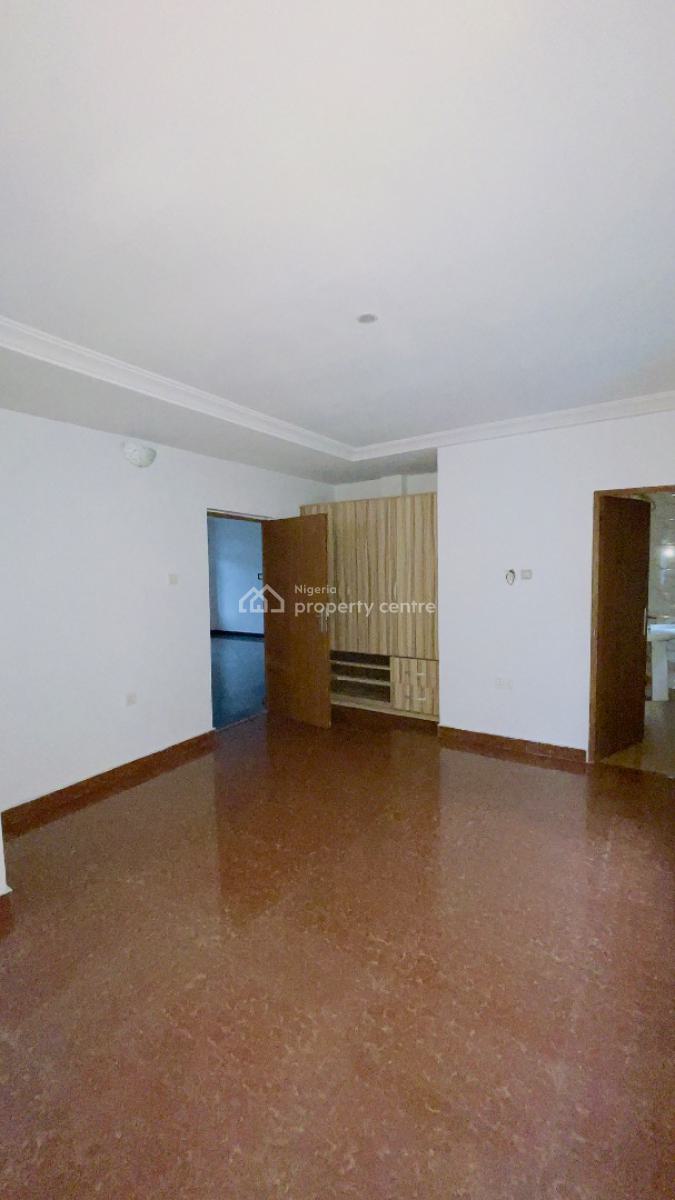 New Renovated Two Bedroom Duplex., Off Oladimeji Alo Street., Lekki Phase 1, Lekki, Lagos, Flat / Apartment for Rent