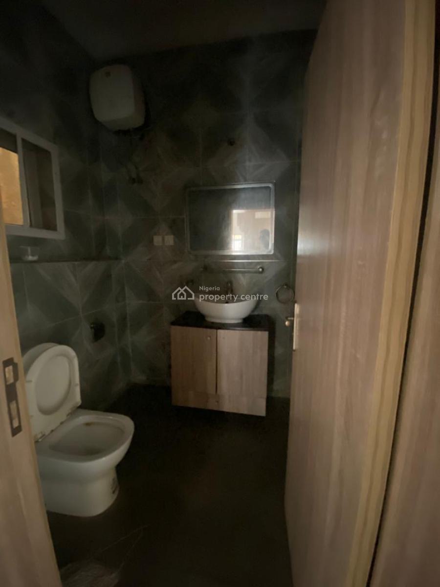 Exquisite 3 Bedroom Terrace Duplex with Pool Gym, Ajah, Lekki Phase 2, Lekki, Lagos, Terraced Duplex for Rent