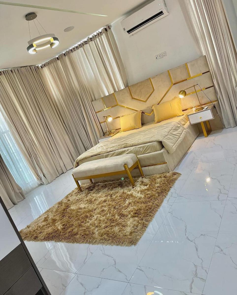 Short-spot Grandux 5 Bedroom Duplex Apartment, Lekki Phase 1, Lekki, Lagos, Flat / Apartment Short Let