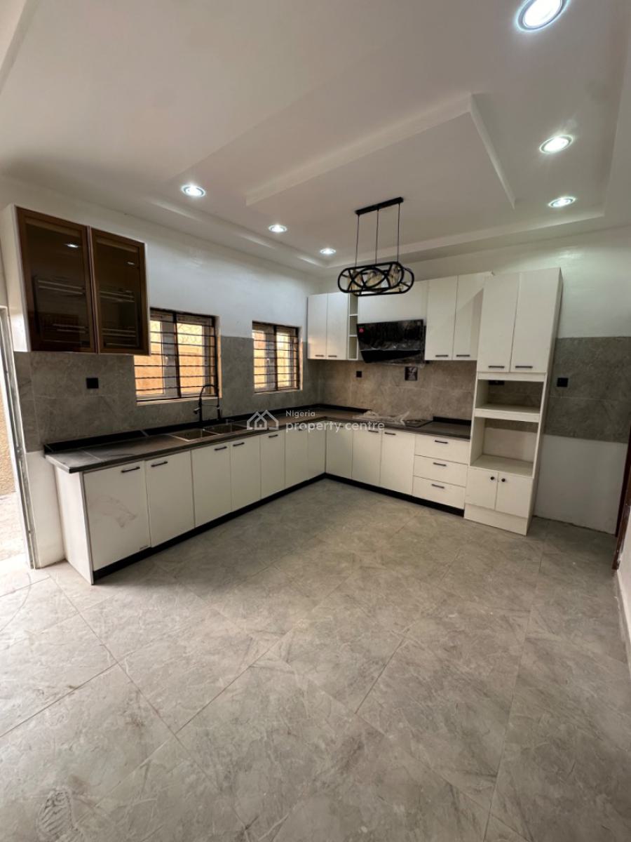 4 Bedroom Duplex & Bq, Kaura, Abuja, Terraced Duplex for Sale