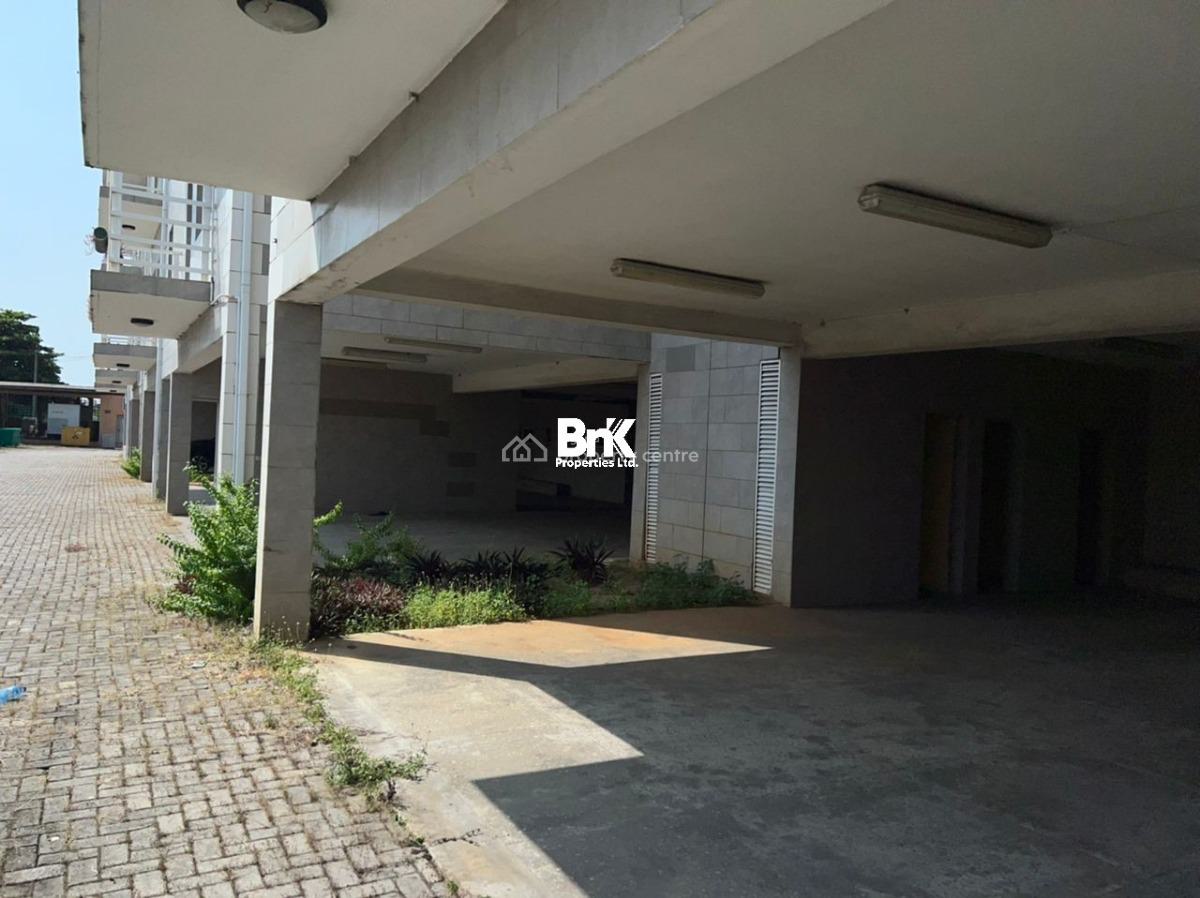 18 Units of 3bedroom Flat with 1room Bq, Victoria Island (vi), Lagos, Flat / Apartment for Rent