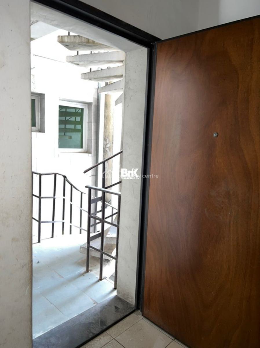 18 Units of 3bedroom Flat with 1room Bq, Victoria Island (vi), Lagos, Flat / Apartment for Rent