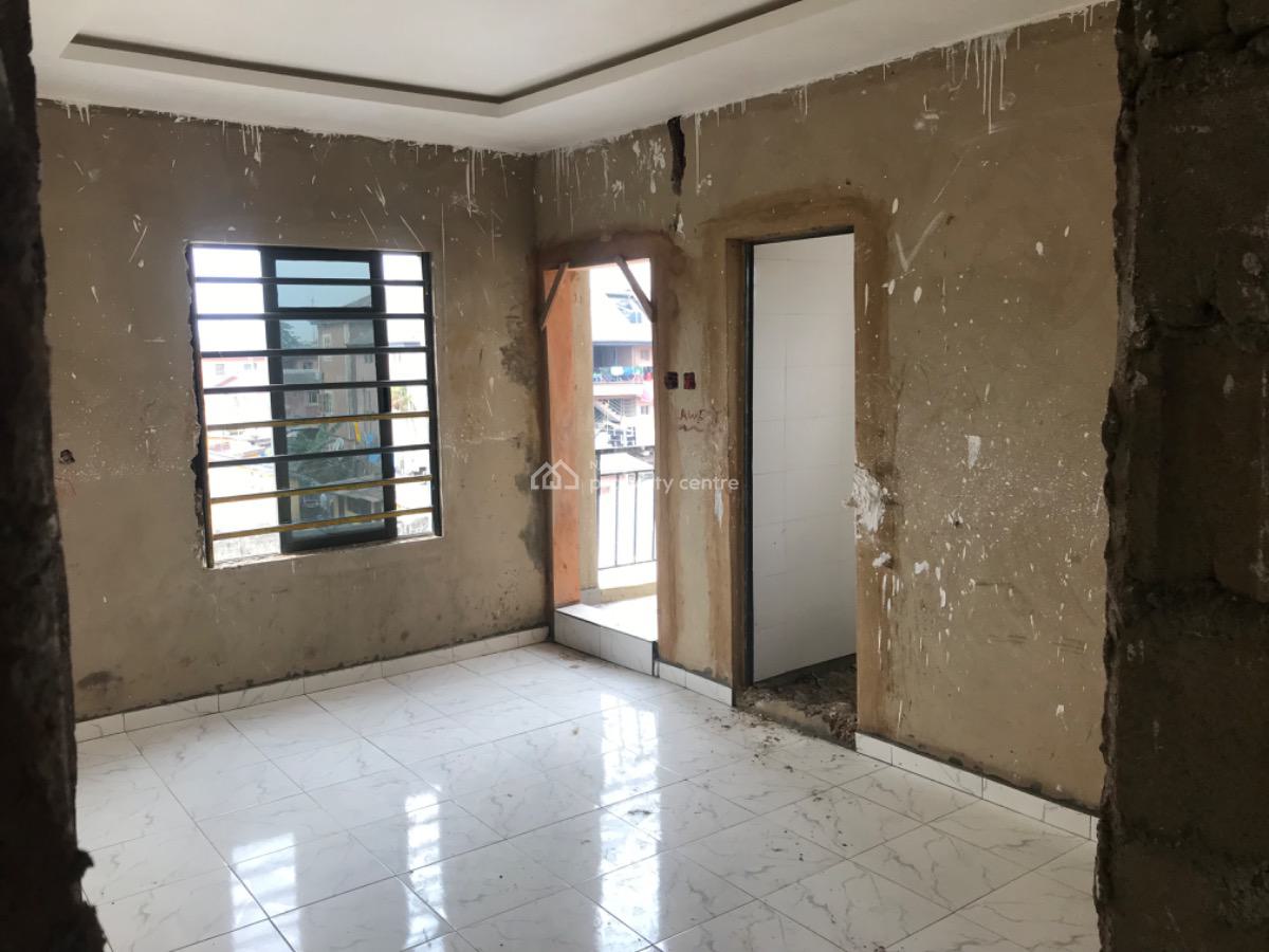 Newly Built Service Selfcontain(24 Hours Light), Mafoluku, Akoka, Yaba, Lagos, Self Contain (single Rooms) for Rent