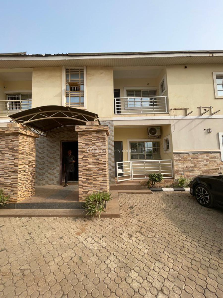 Luxury Massive 2bedroom Block of Flats in a Serene Environment, Durumi Close to Area 1, Durumi, Abuja, Flat / Apartment for Rent