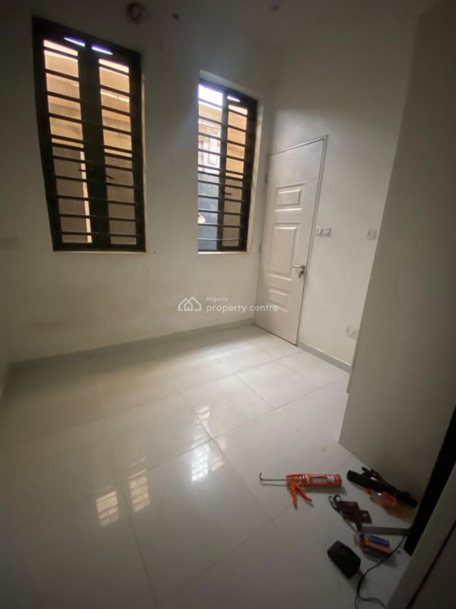 Exquisite 4 Bedroom Semi-detached Duplex, Ajah, Lekki Phase 2, Lekki, Lagos, Semi-detached Duplex for Rent