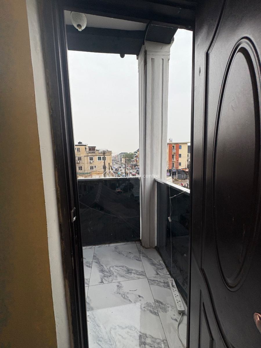 One Bedroom Apartment with Balcony Yaba, Glover Street Yaba, Yaba, Lagos, Mini Flat (room and Parlour) Short Let