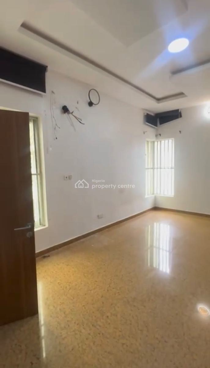 Self Contain, Ikota Villa Estate, Ikota, Lekki, Lagos, Self Contain (single Rooms) for Rent