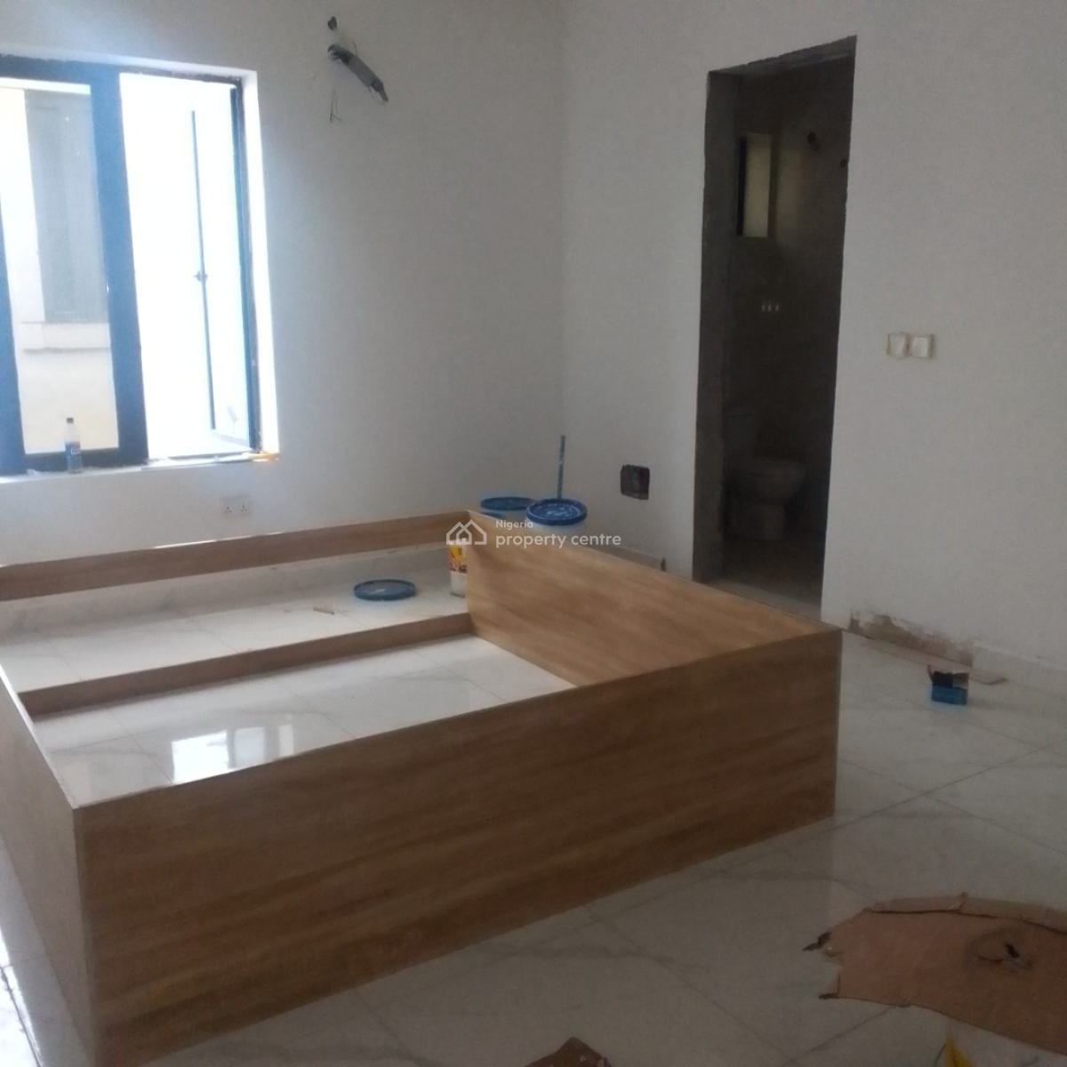 Massive and Spacious 3bedroo House, Ajah Abraham Adesanya, Ajah, Lagos, Terraced Duplex for Sale