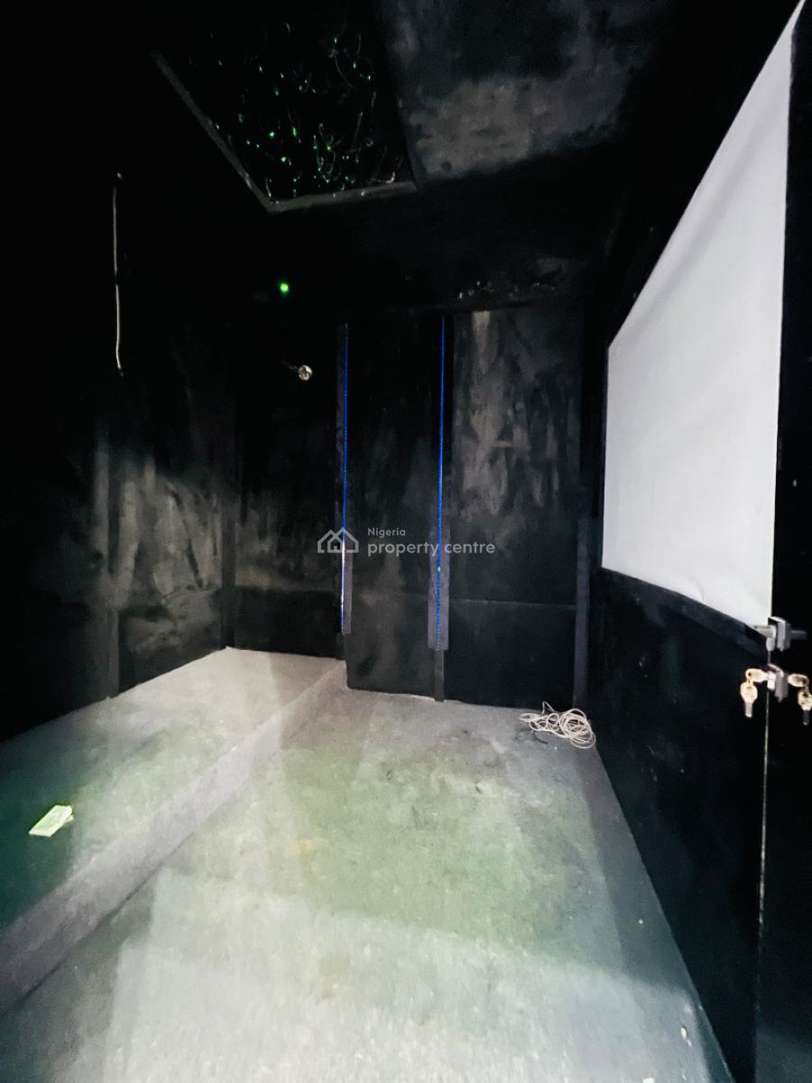 5 Bedroom Fully Detached Duplex with Cinema and Pool, Megamond Estate Ikota, Ikota, Lekki, Lagos, Detached Duplex for Sale