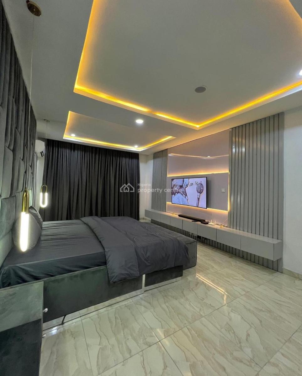 Short-spot Tropical 4 Bedroom Duplex Apartment, Gbangbala Street, Ikate, Lekki, Lagos, Flat / Apartment Short Let