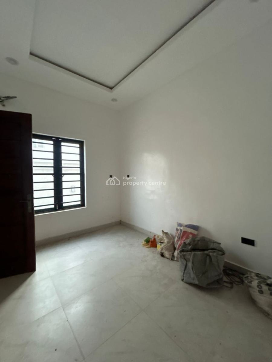 4-bedroom Semi-detached Duplex with Bq, Ologolo, Lekki, Lagos, Semi-detached Duplex for Sale