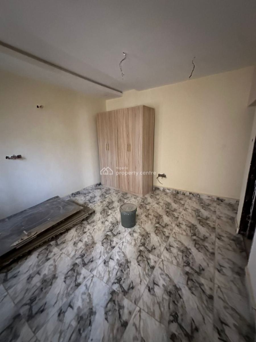Distress 3 Bedroom Apartment, Jahi, Abuja, Flat / Apartment for Sale