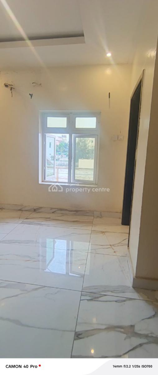 Mini Flat with Visitors Toilet, Chevron By Toll Gate, Lekki, Lagos, Mini Flat (room and Parlour) for Rent