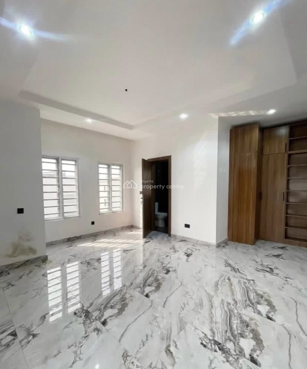 Spacious 3 Bedroom Apartment with Pool, Bq and Elevator, Ikate, Lekki, Lagos, Flat / Apartment for Rent