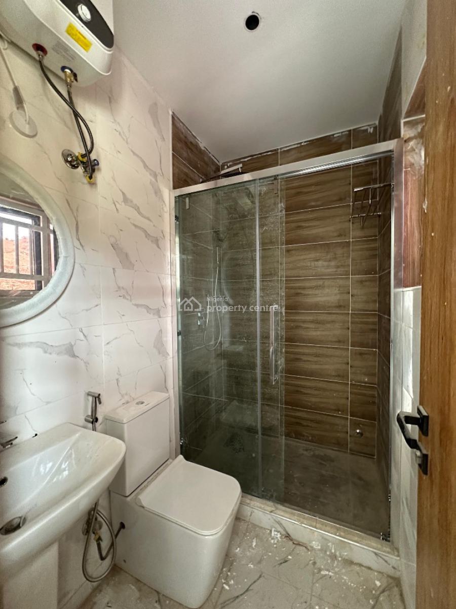 2 Bedroom Apartment, Dawaki, Gwarinpa, Abuja, Flat / Apartment for Sale