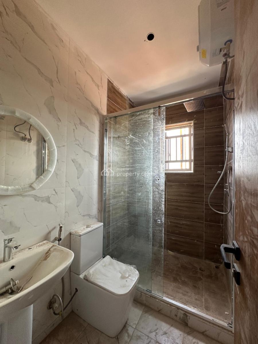 2 Bedroom Apartment, Dawaki, Gwarinpa, Abuja, Flat / Apartment for Sale