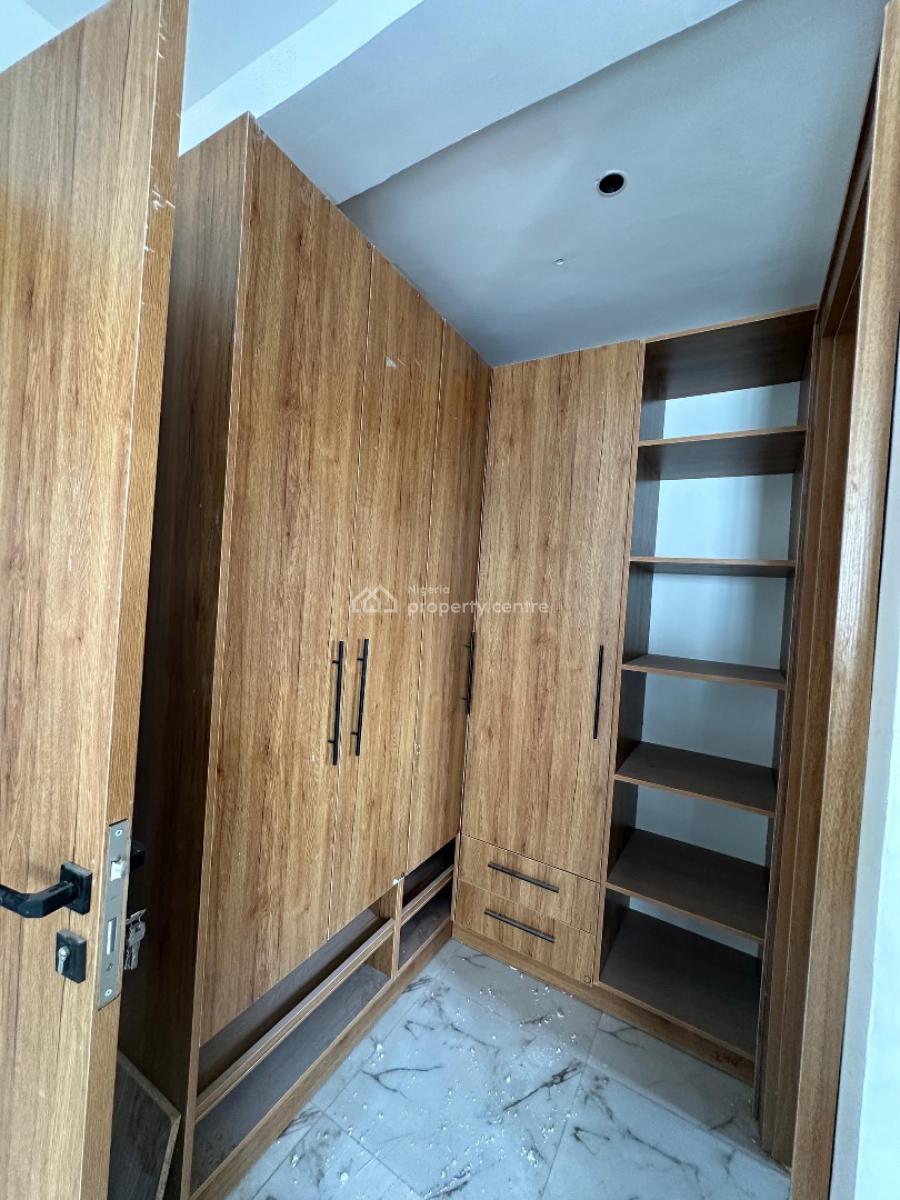 2 Bedroom Apartment, Dawaki, Gwarinpa, Abuja, Flat / Apartment for Sale