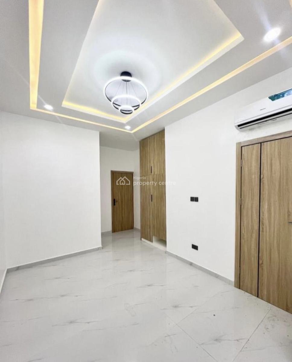 Spacious 2 Bedroom Apartment with Elevator and Pool, Ikate, Lekki, Lagos, Flat / Apartment for Rent