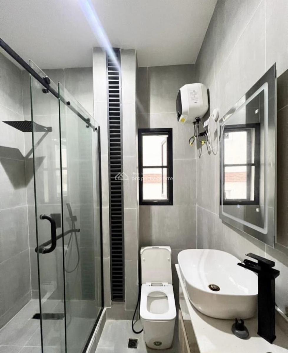 Spacious 2 Bedroom Apartment with Elevator and Pool, Ikate, Lekki, Lagos, Flat / Apartment for Rent