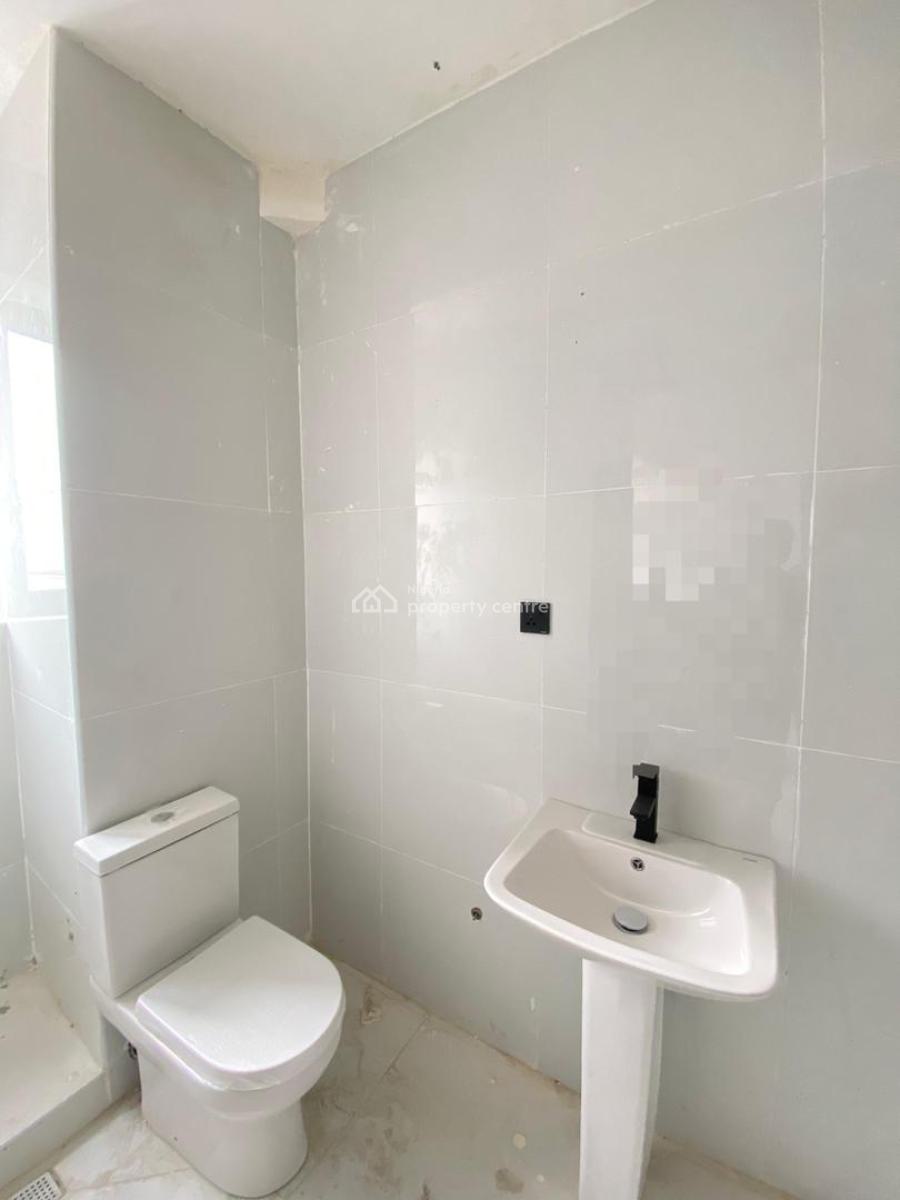 Newly Built Three Bedroom Apartment, Freedom Way, Lekki Phase 1, Lekki, Lagos, Flat / Apartment for Sale