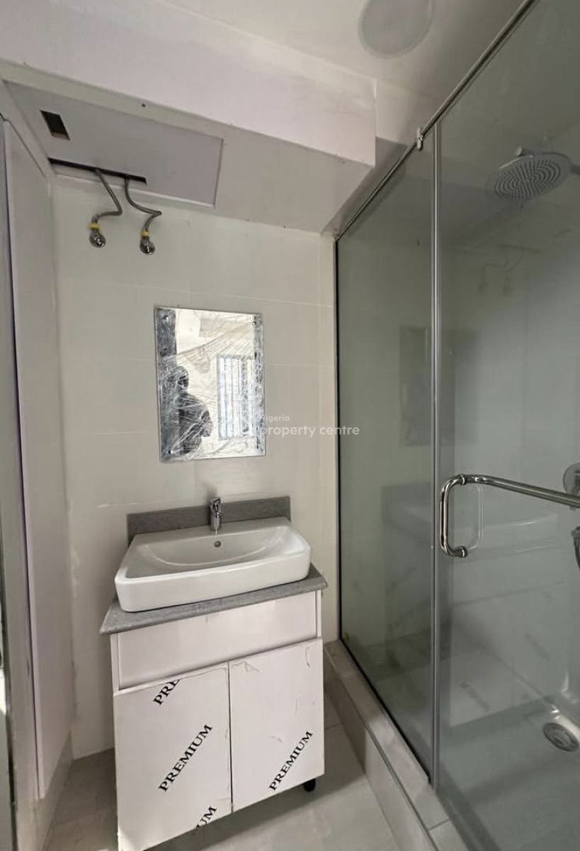 4 Units of 2 Bedroom Penthouse with Gym and Pool, Lekki Phase 1, Lekki, Lagos, Flat / Apartment for Rent