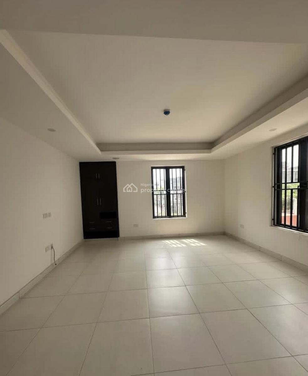 4 Units of 2 Bedroom Penthouse with Gym and Pool, Lekki Phase 1, Lekki, Lagos, Flat / Apartment for Rent