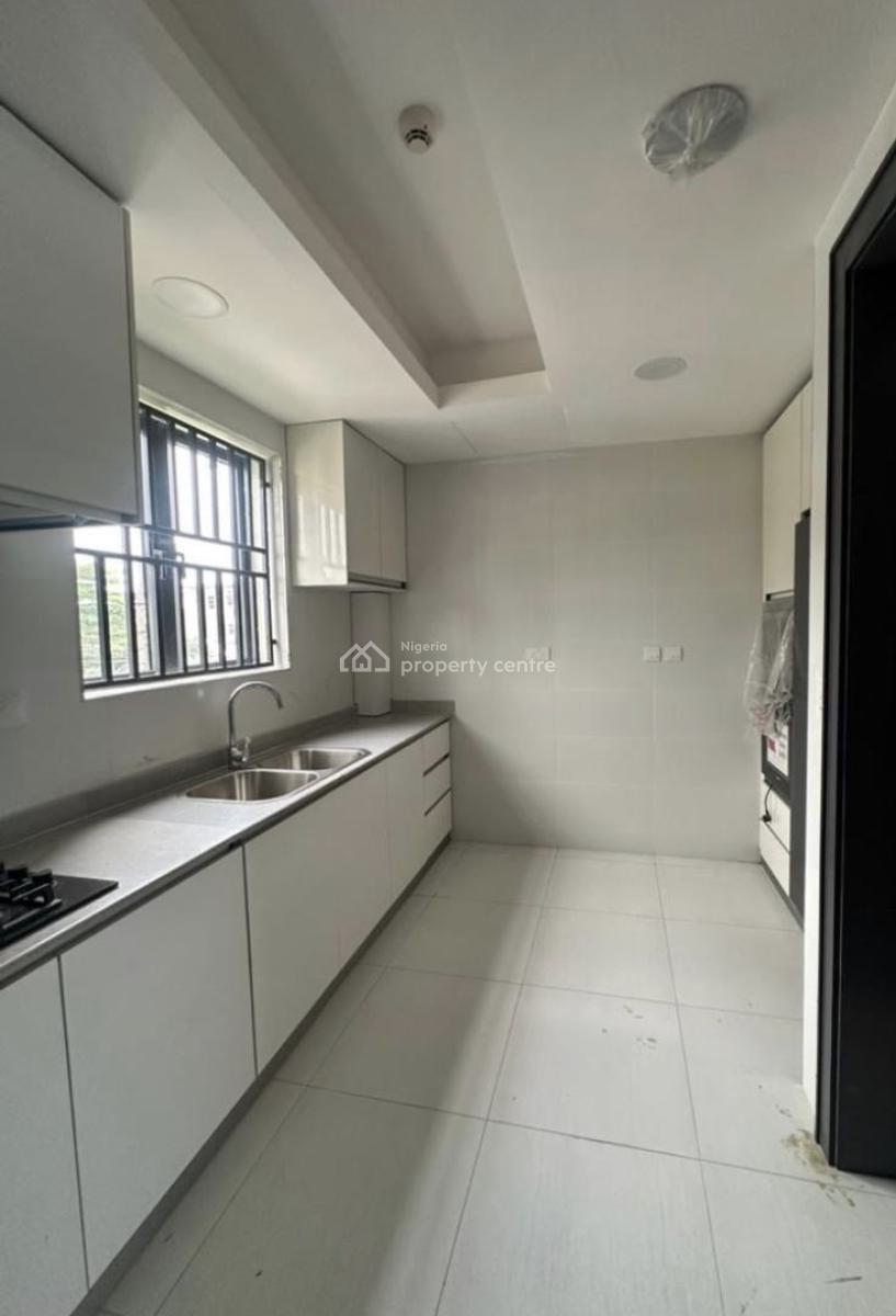 4 Units of 2 Bedroom Penthouse with Gym and Pool, Lekki Phase 1, Lekki, Lagos, Flat / Apartment for Rent