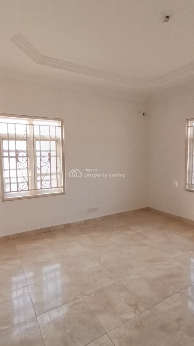 3bedroom Flat with a Bq, Very Nice Neighbourhood Tared Road, Wuye, Abuja, Flat / Apartment for Rent