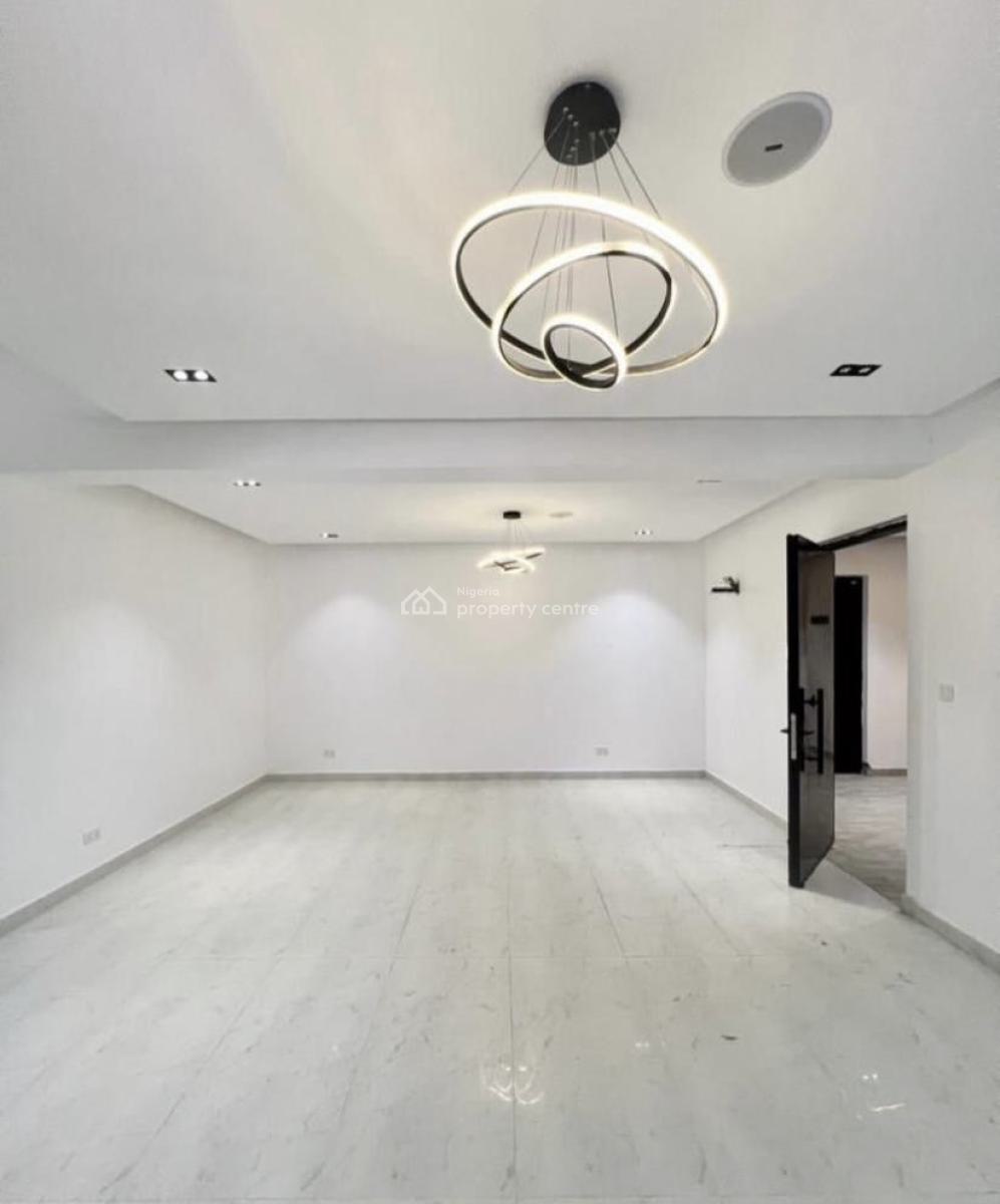 Spacious 2 Bedroom Apartment, Ikate, Lekki, Lagos, Flat / Apartment for Rent