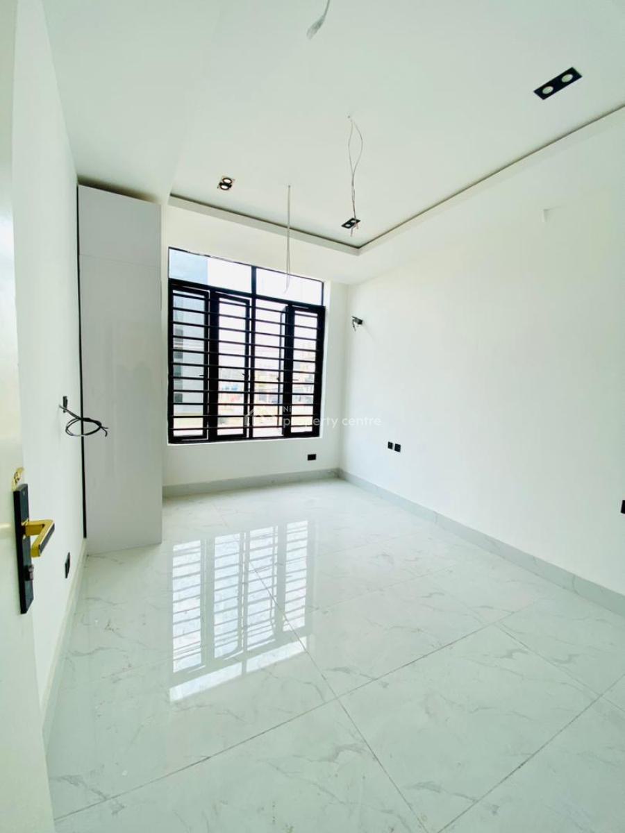 Luxury 2 Bedroom Apartment with Elevator, Lekki Phase 1, Lekki, Lagos, Flat / Apartment for Sale