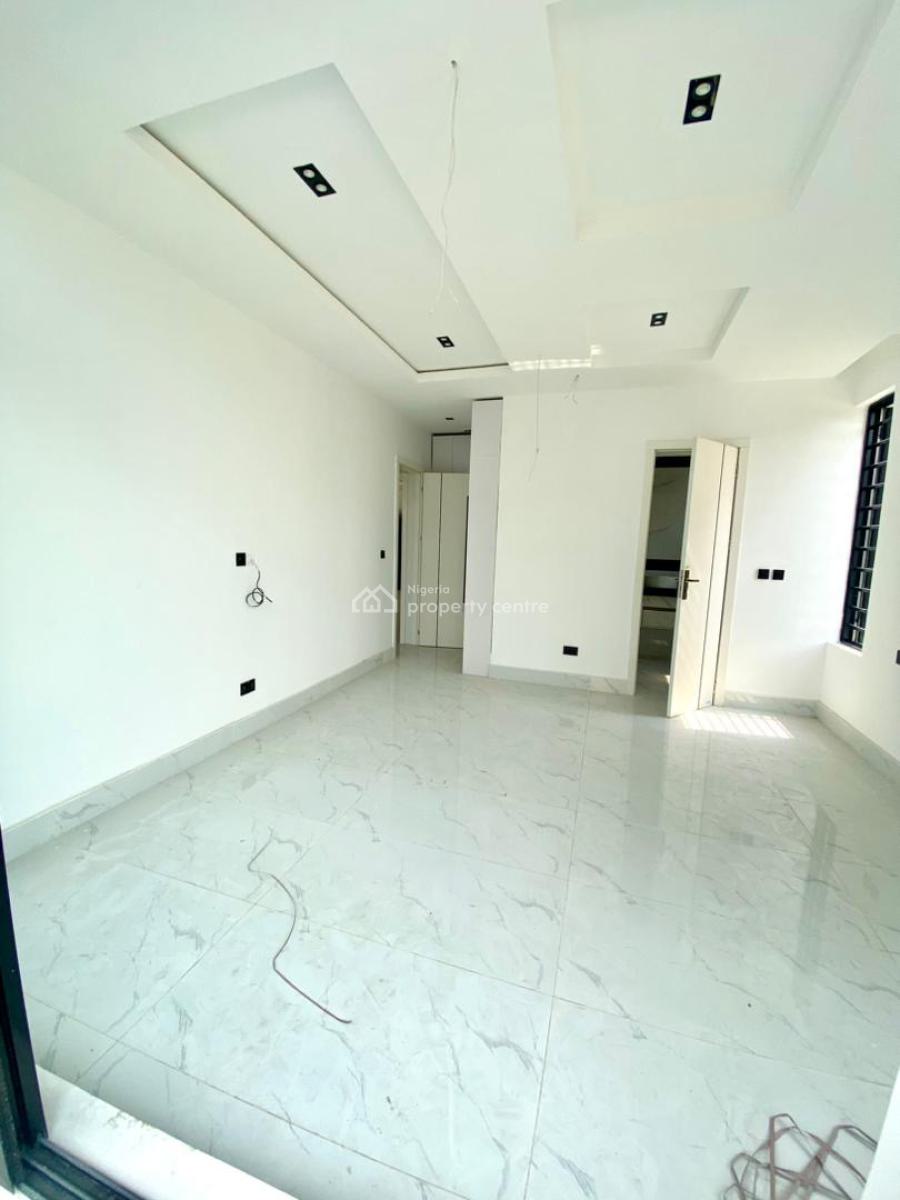 Luxury 2 Bedroom Apartment with Elevator, Lekki Phase 1, Lekki, Lagos, Flat / Apartment for Sale
